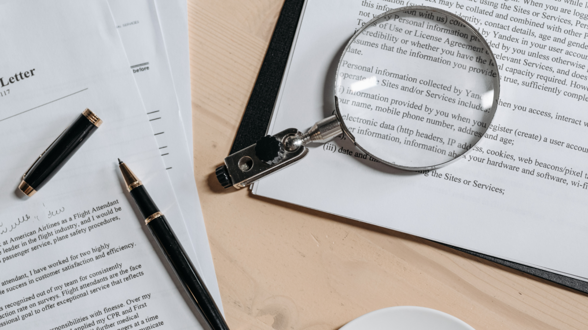 lente di ingrandimento per i lavori più richiesti in Italia