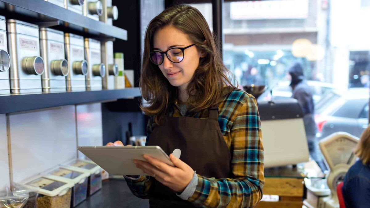 ridurre carico amministrativo retail grazie alla digitalizzazione